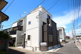 フラット八幡山の外観画像