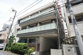 シャルル メゾンの外観画像