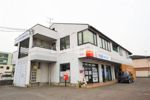 プレゾン郡家ビルの外観