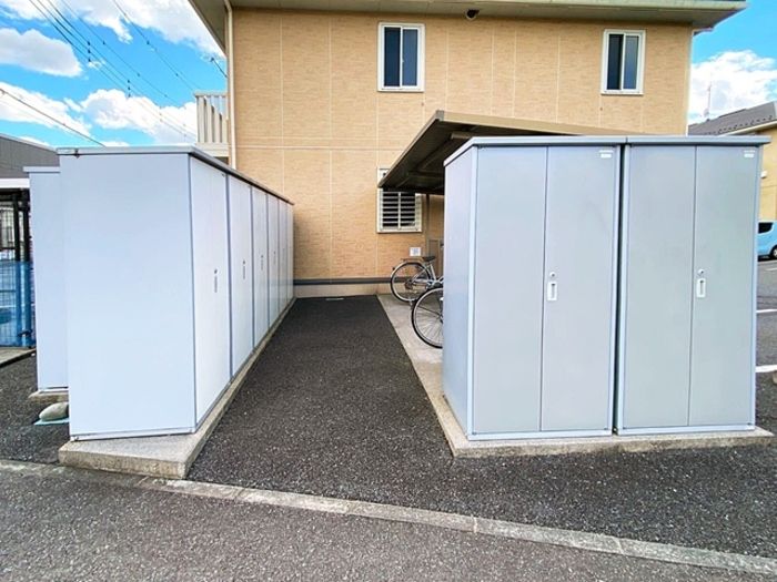 その他