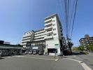 クエスト御池の外観