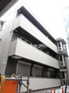 セントラルポーBの外観