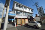 長山コーポラスの外観