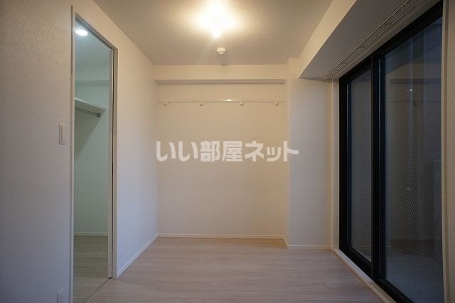ベッドルーム
