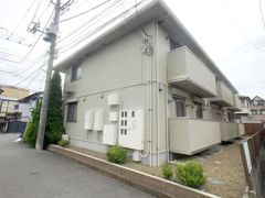 チリエージョの外観画像