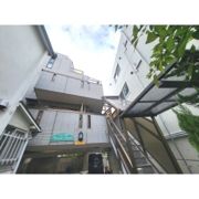 メルベーユ新宿の外観画像