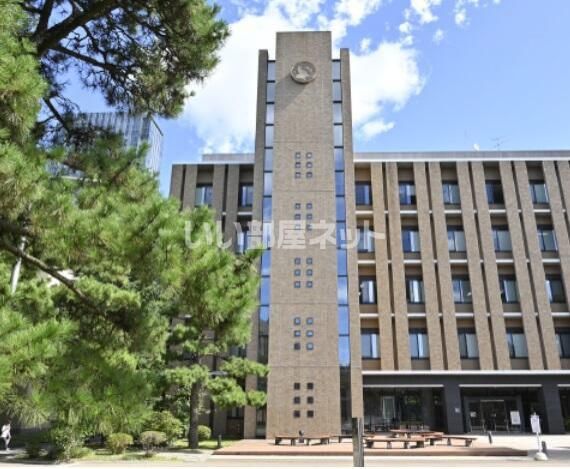 近くに施設あり
