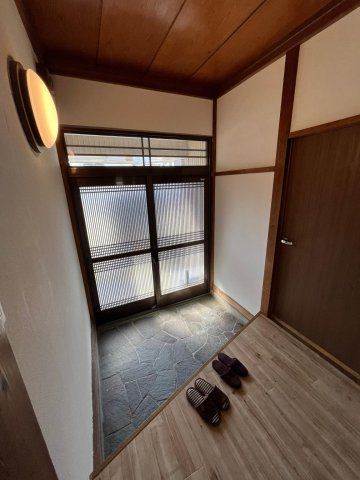 玄関