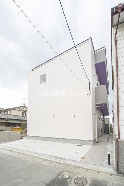 和白駅より徒歩4分 築12年7ヶ月 2階建の賃貸物件