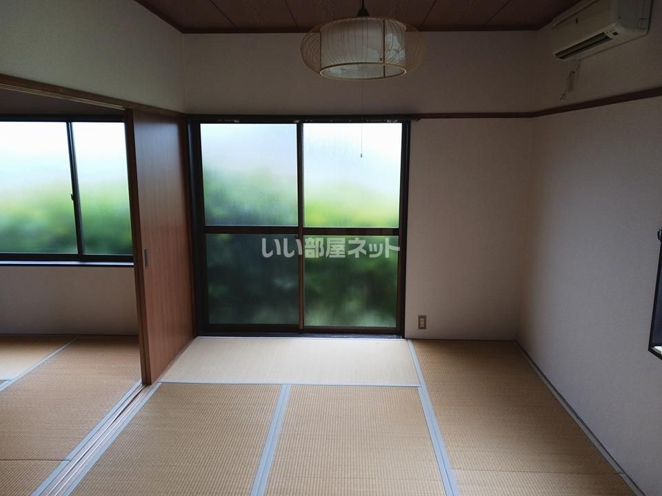 ベッドルーム