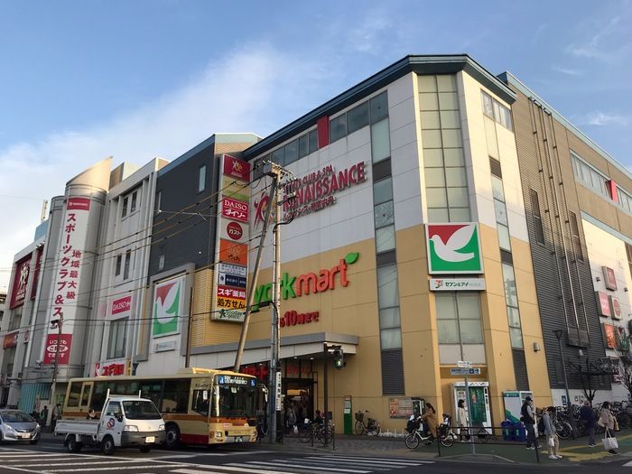 近くに施設あり