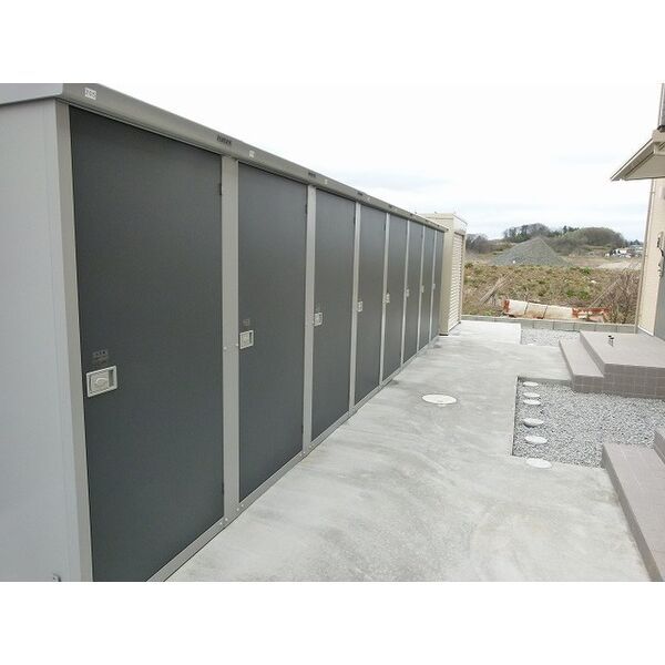 その他