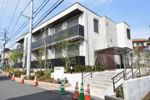 バンクサワーIIの外観