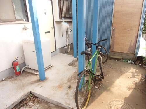 近くに施設あり