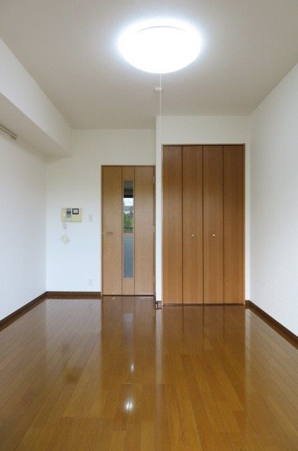 ベッドルーム