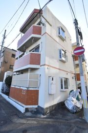 エルモスリバーサイドの外観画像