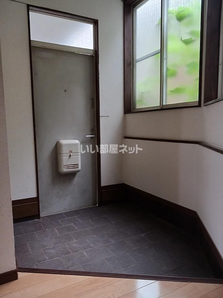玄関