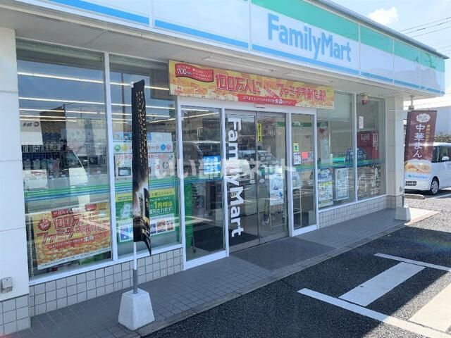 近くに施設あり