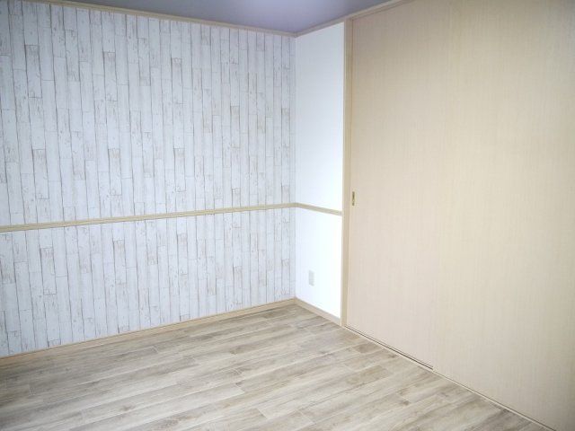 ベッドルーム