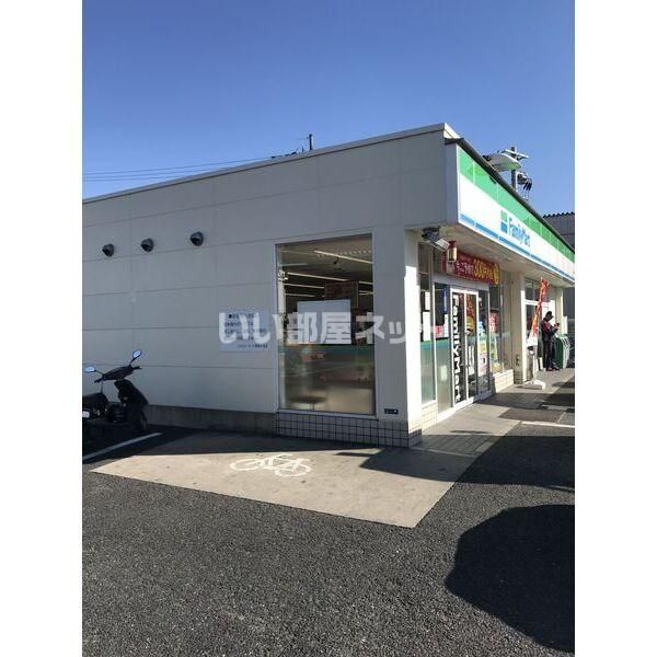 近くに施設あり