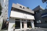 Ladenえざわの外観