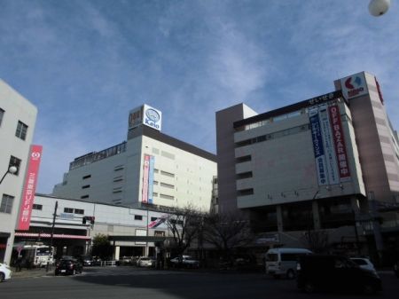 近くに施設あり