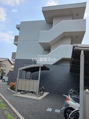 アラモ ファミリアの外観画像