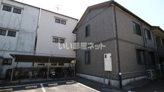イナ ガーデンの外観画像