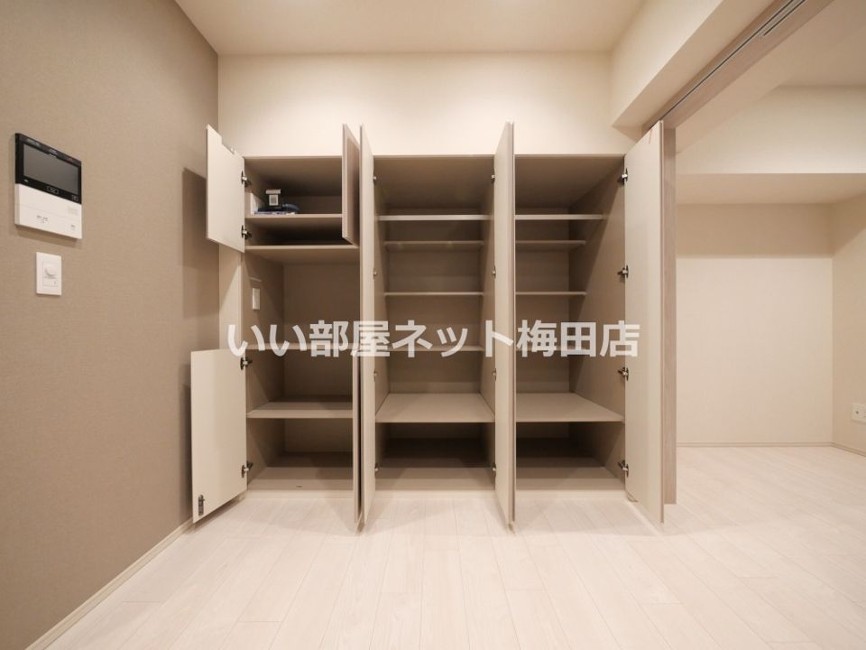 収納