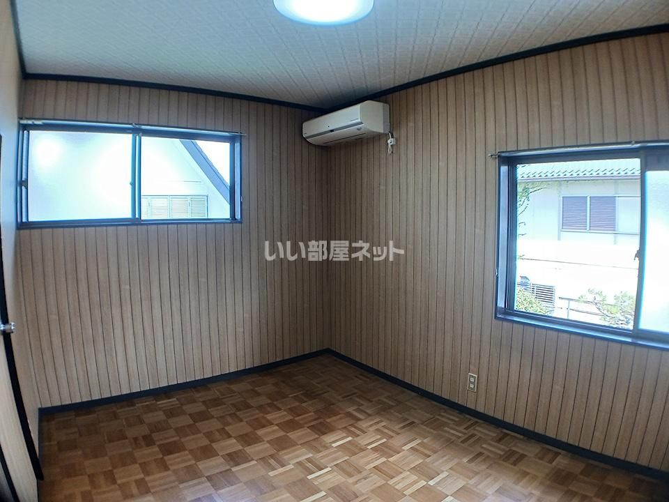 洋室