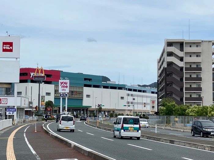 近くに施設あり