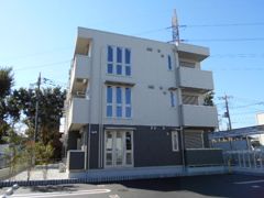 シャルルボアの外観画像