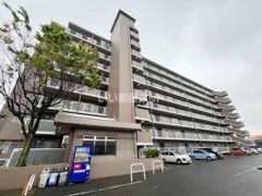 ペルル湯川新町弐番館の外観画像