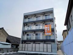 ゴールドムーンの外観画像
