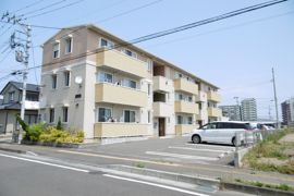 ヌフ ファミーユの外観画像