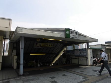近くに施設あり
