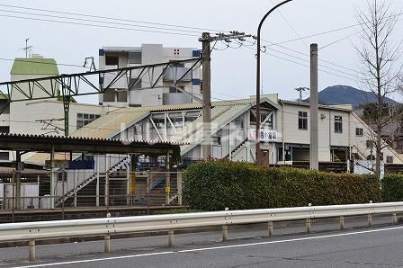 近くに施設あり