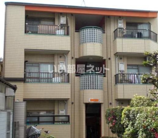 西京極駅より徒歩5分 築37年7ヶ月 3階建の賃貸物件