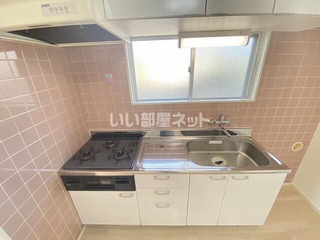 キッチン