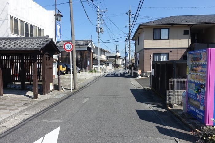 近くに施設あり