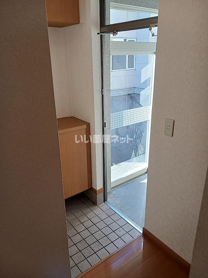 玄関