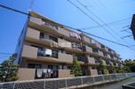 ピアンテ四ツ池の外観