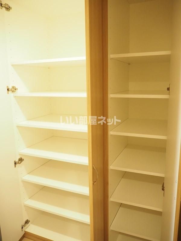 収納