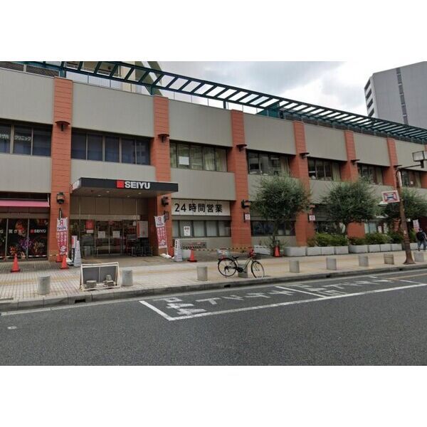 近くに施設あり