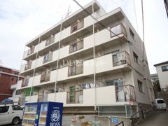 ヤングヴィレッジの外観画像