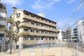 ファミーユ對重の外観画像