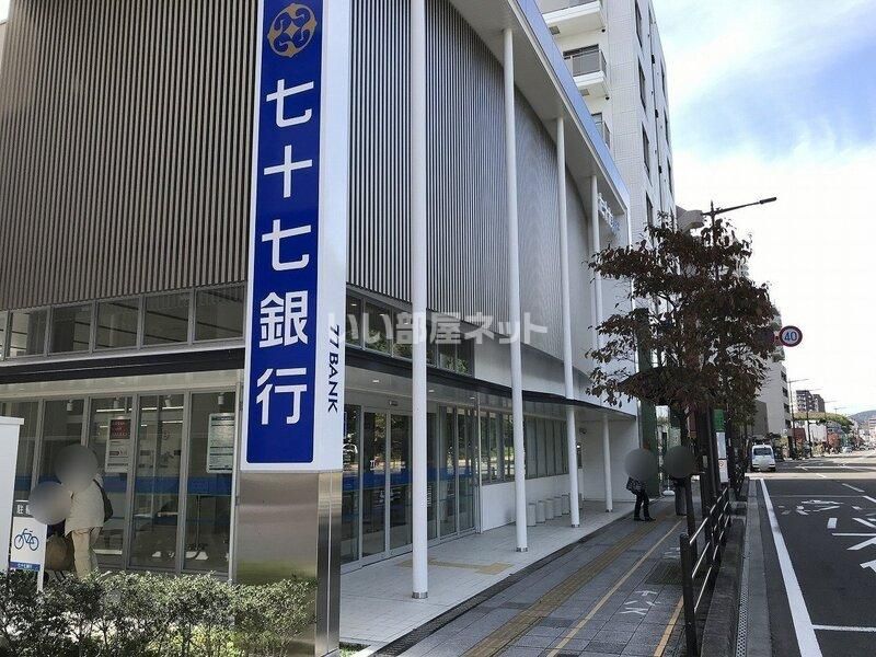 近くに施設あり