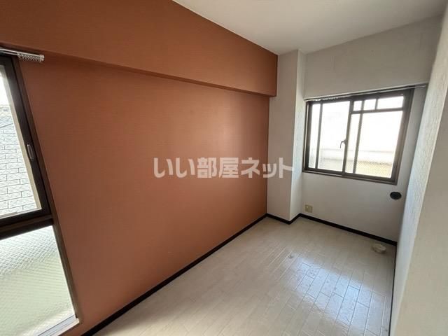 洋室