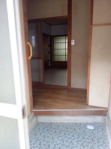 玄関