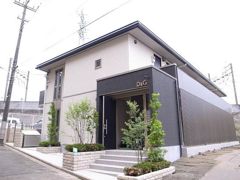 D＆Gの外観画像